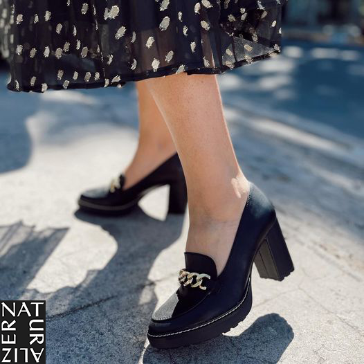 Naturalizer